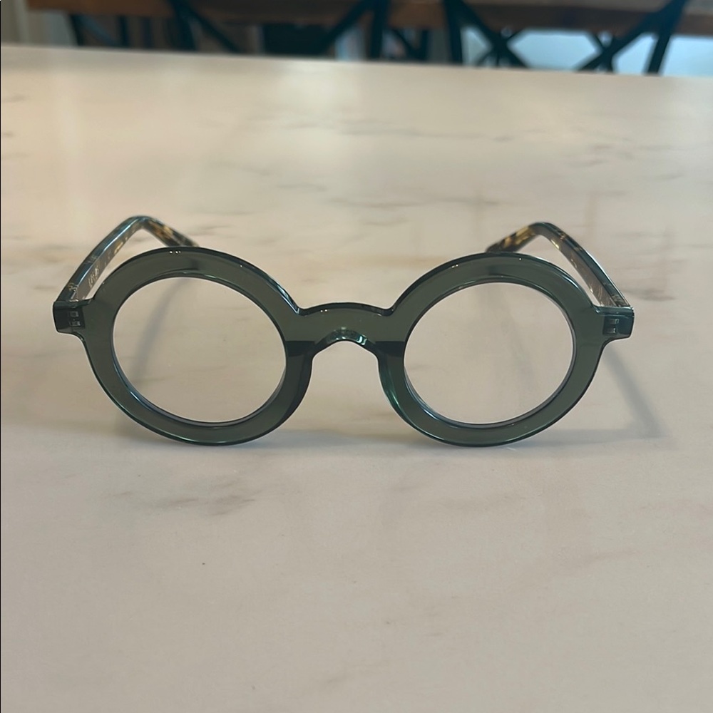 KREWE Round Glasses in Gray